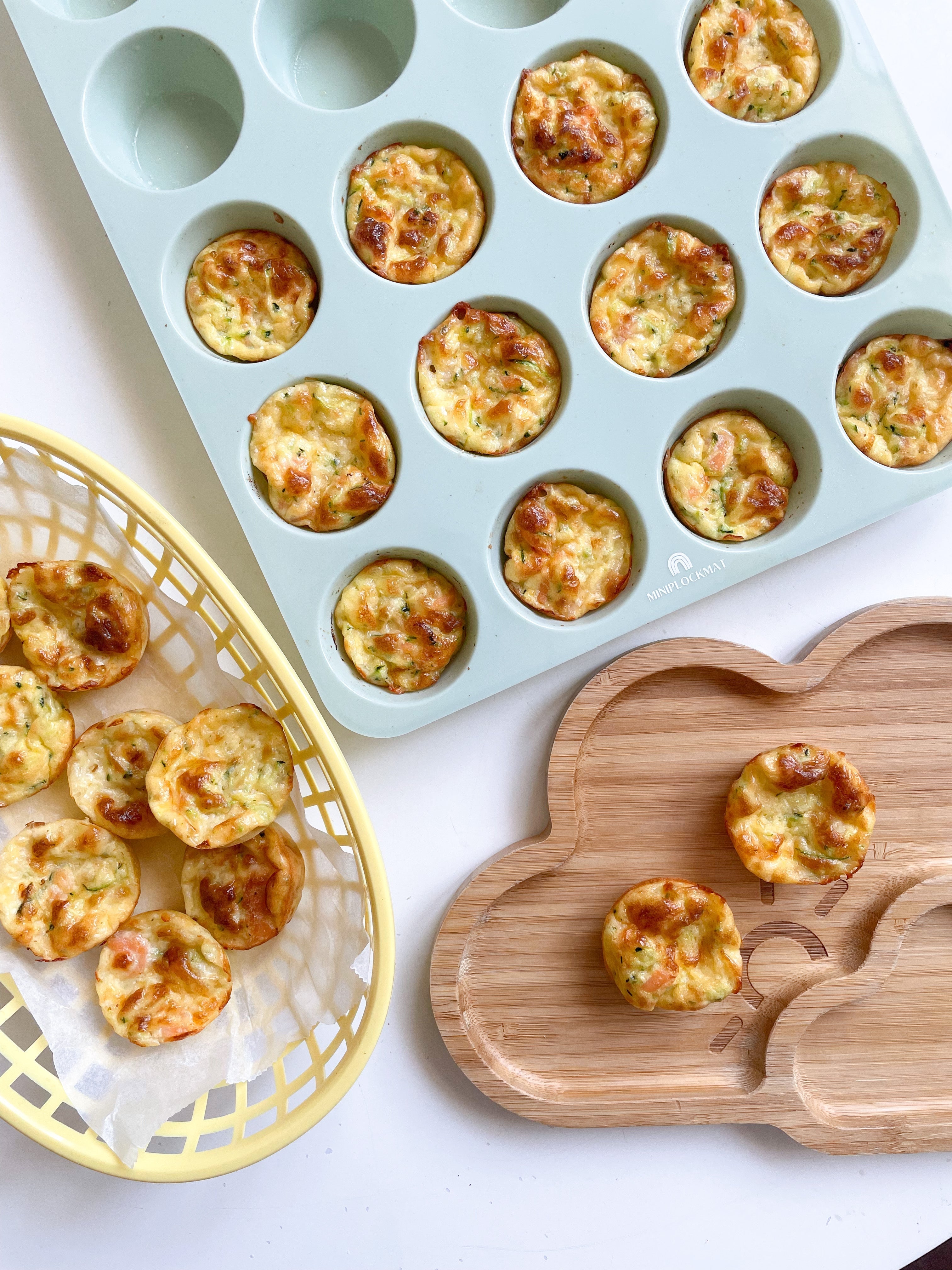 Matiga små lax-och zucchinmuffins
