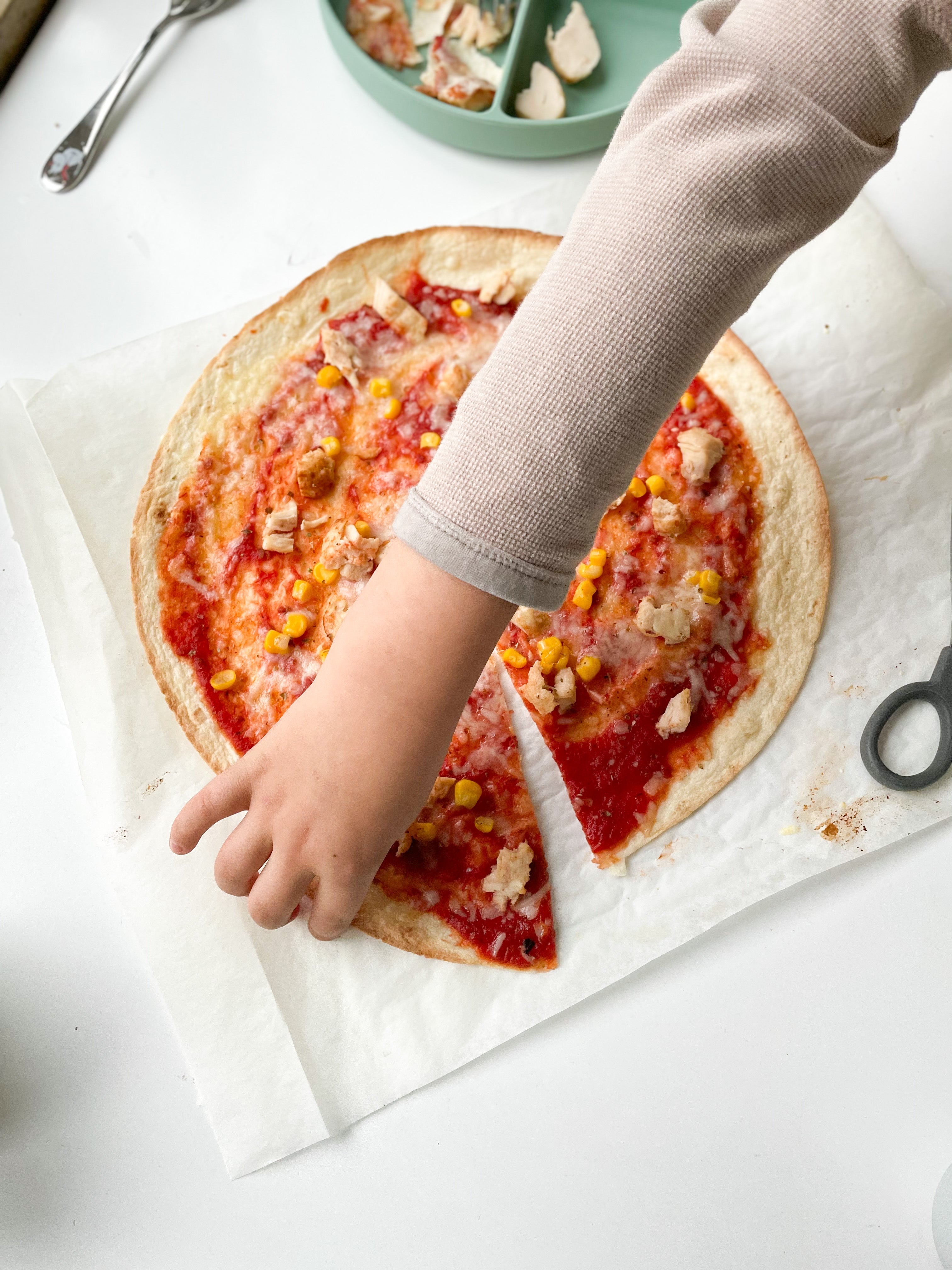 Tortillabrödspizza
