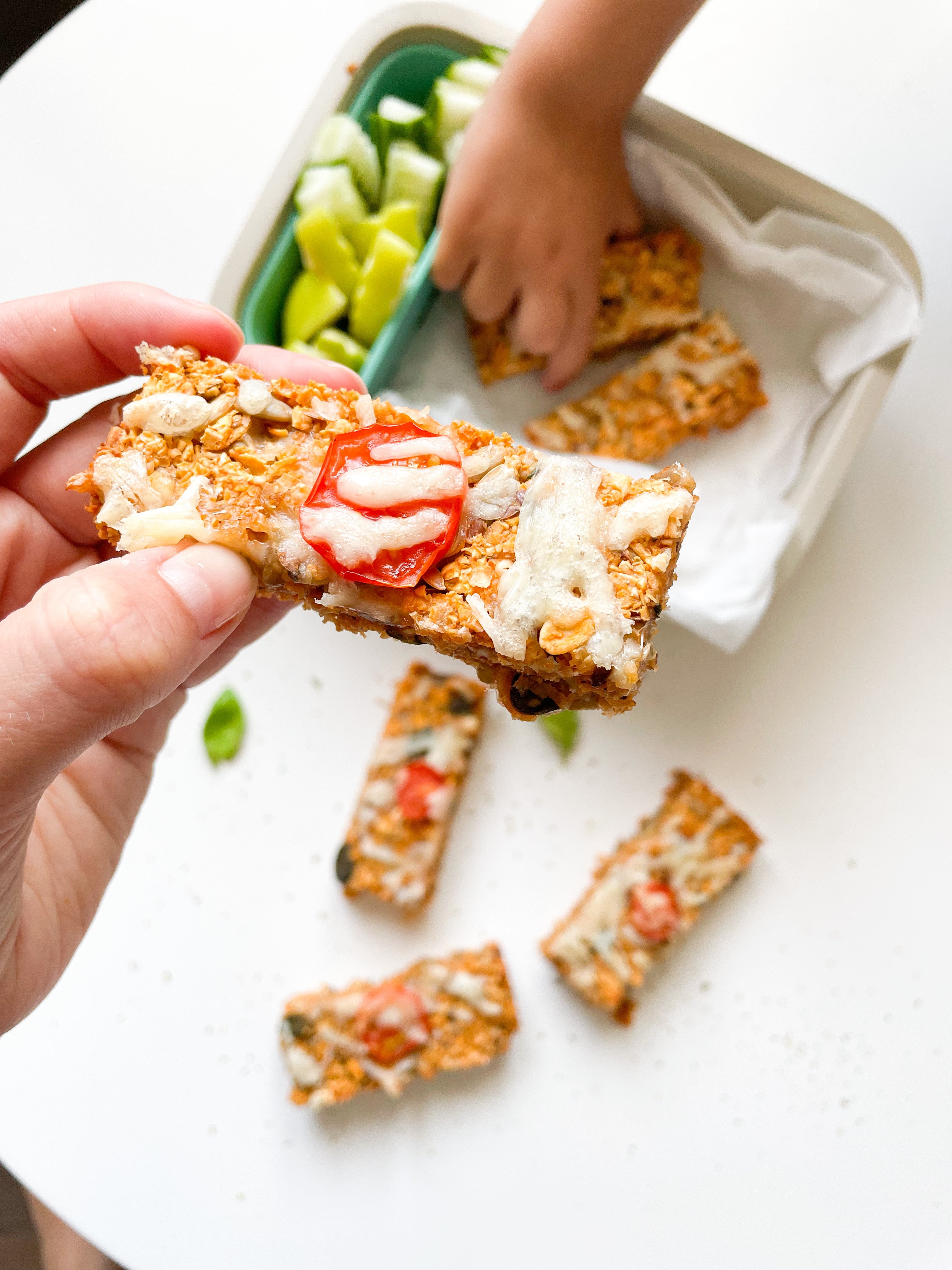 Pizzabars med havre och fröer – nyttigt mellanmål för barn